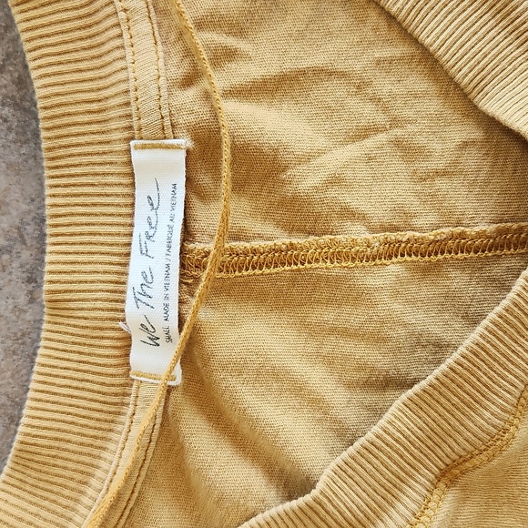 We The Free crop top - Picture 6 of 9